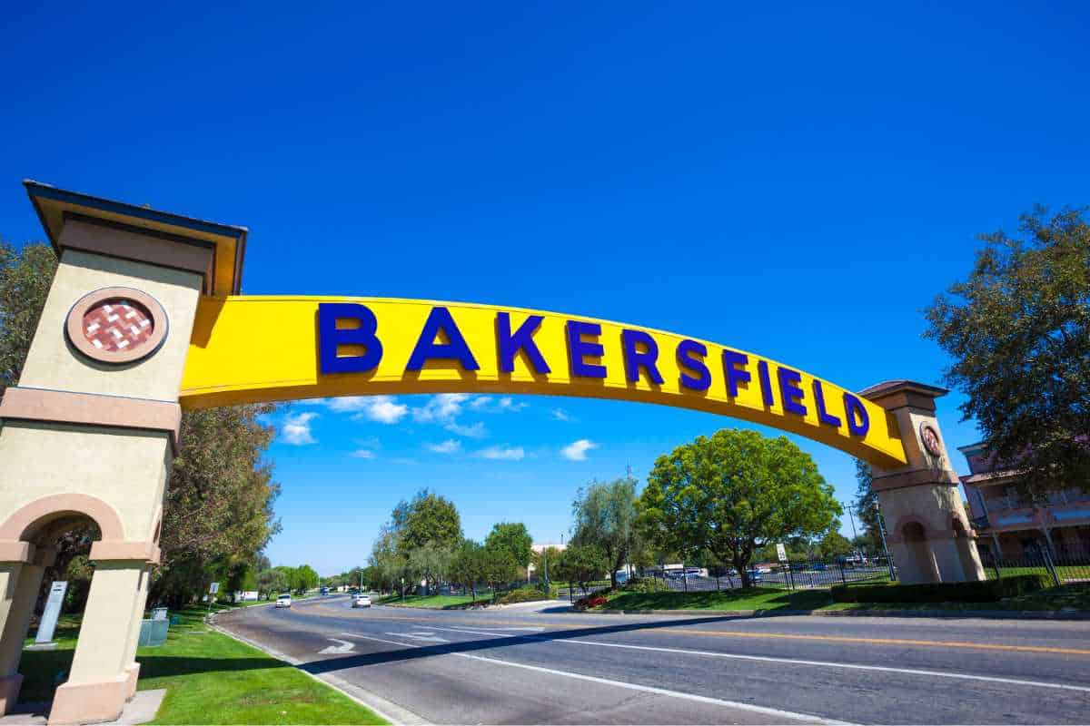 The 12 Best Bakersfield Coffee Shops We Tried